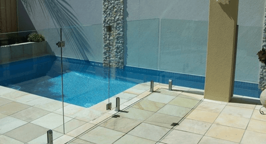 How Pool Fencing Laws on the Gold Coast Impacts Homeowners